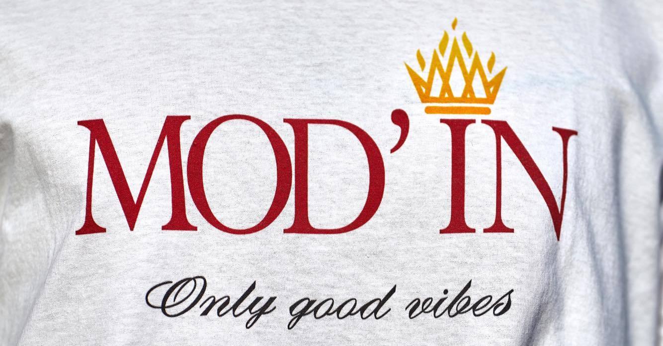 T-Shirt MOD'IN "Only good vibes" (unisex) t-shirt MOD’IN 